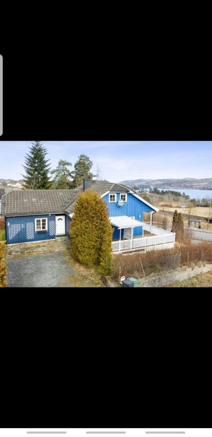 דירות Blue House Brevik פורסגרון מראה חיצוני תמונה